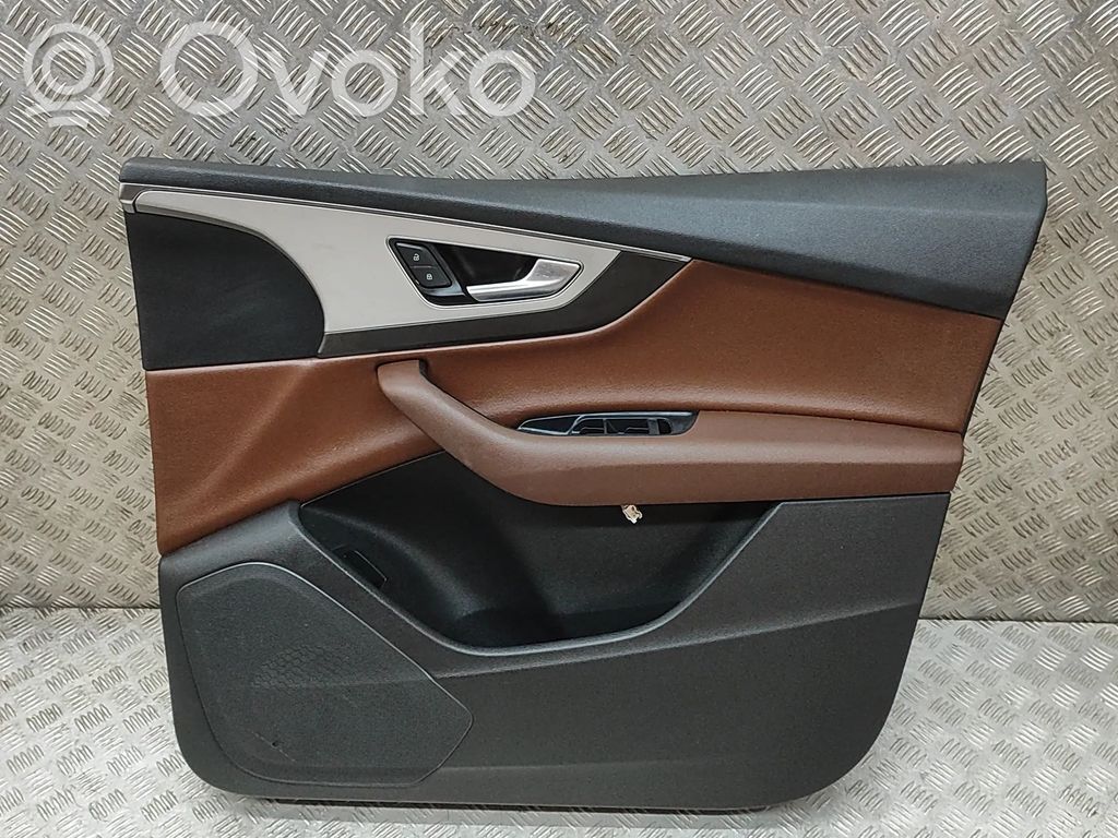 Audi Q7 4M Verkleidung Tür vorne 