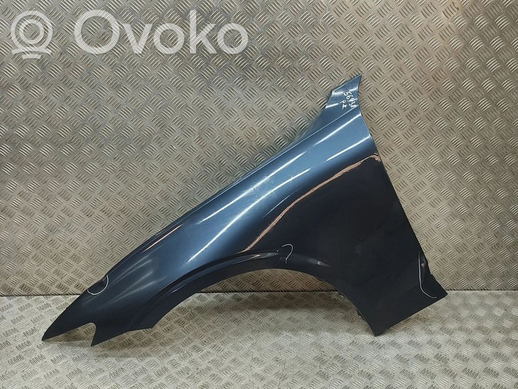 Volvo V60 Spārns 