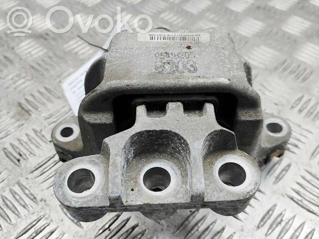 Opel Mokka Engine mount bracket 