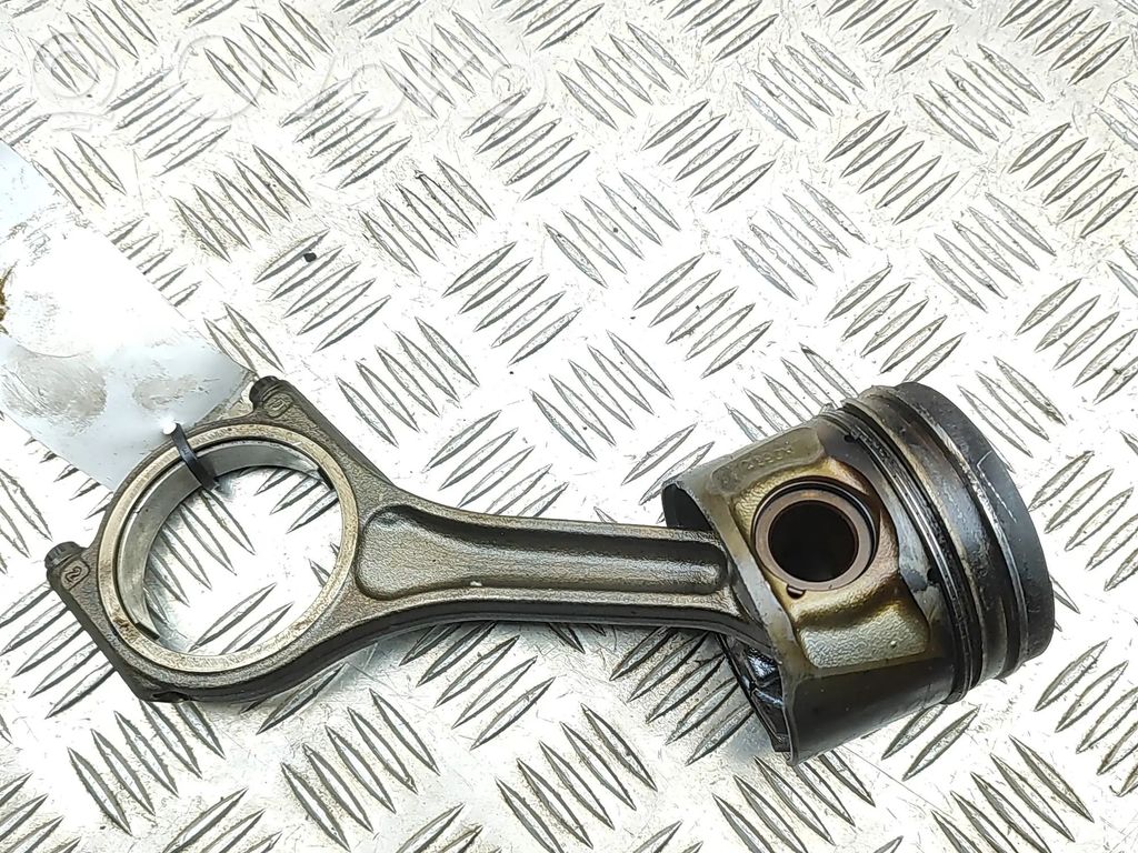 Piston