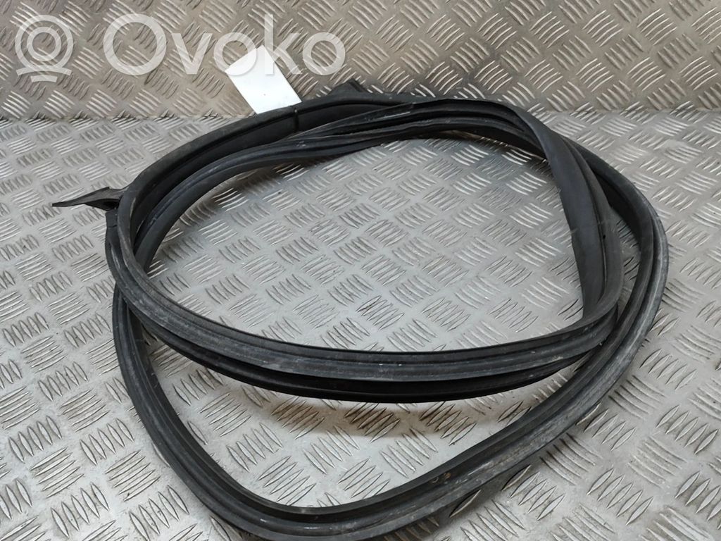 Mercedes-Benz CLS C218 X218 Gumowa uszczelka drzwi tylnych 