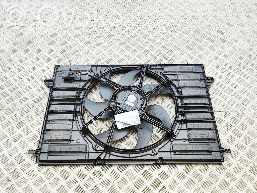 Audi A4 S4 B9 8W Convogliatore ventilatore raffreddamento del radiatore 