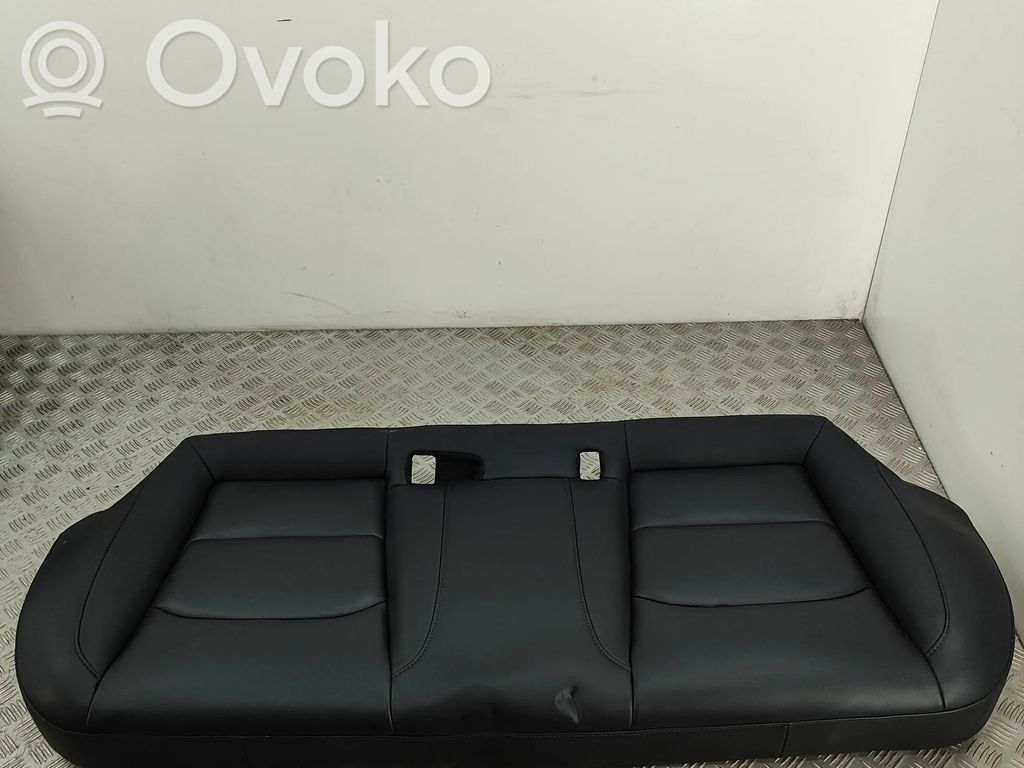 Tesla Model 3 Asiento trasero 