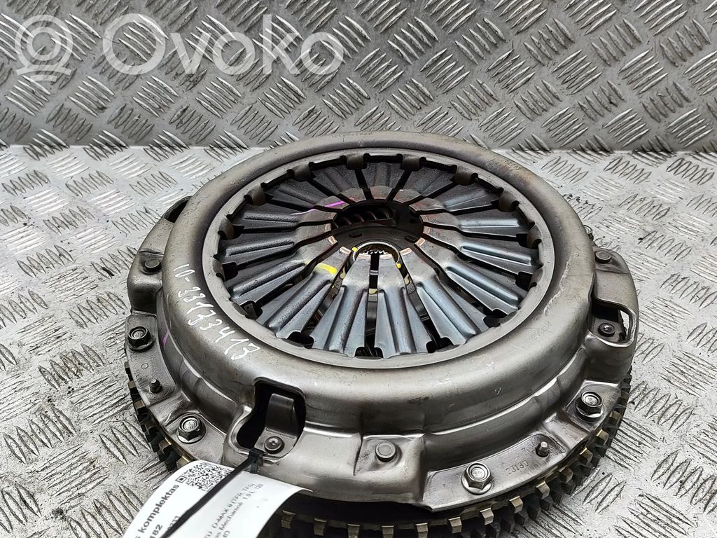 Isuzu D-Max Kit d'embrayage 