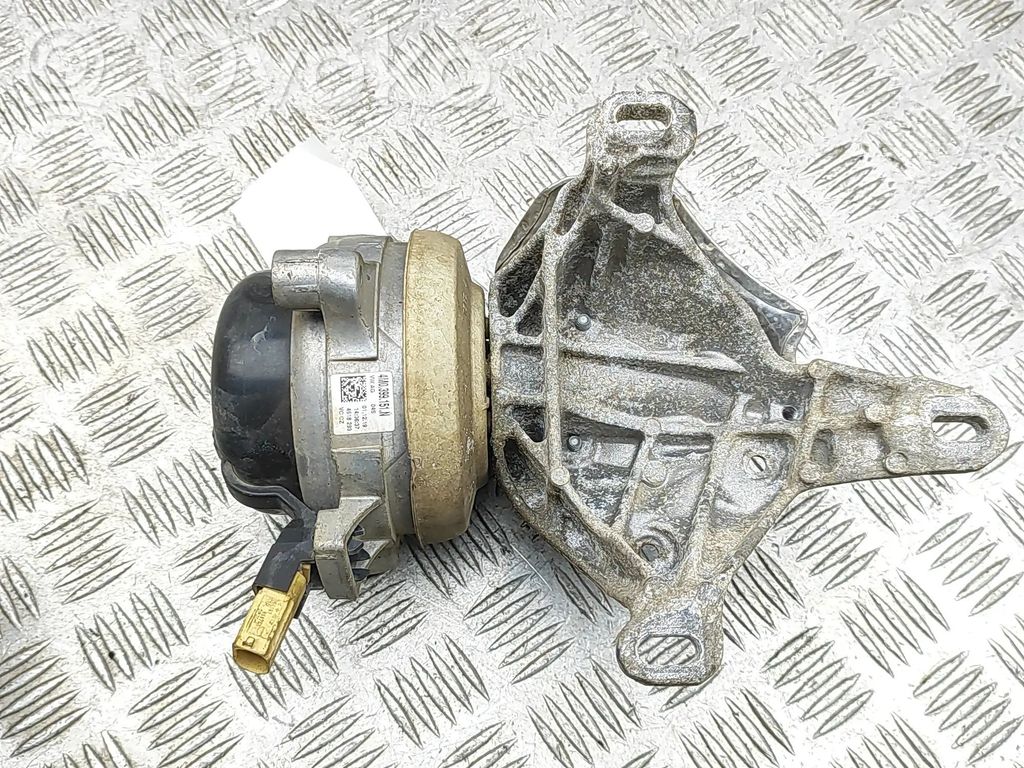 Audi RS6 C8 Engine mount bracket 
