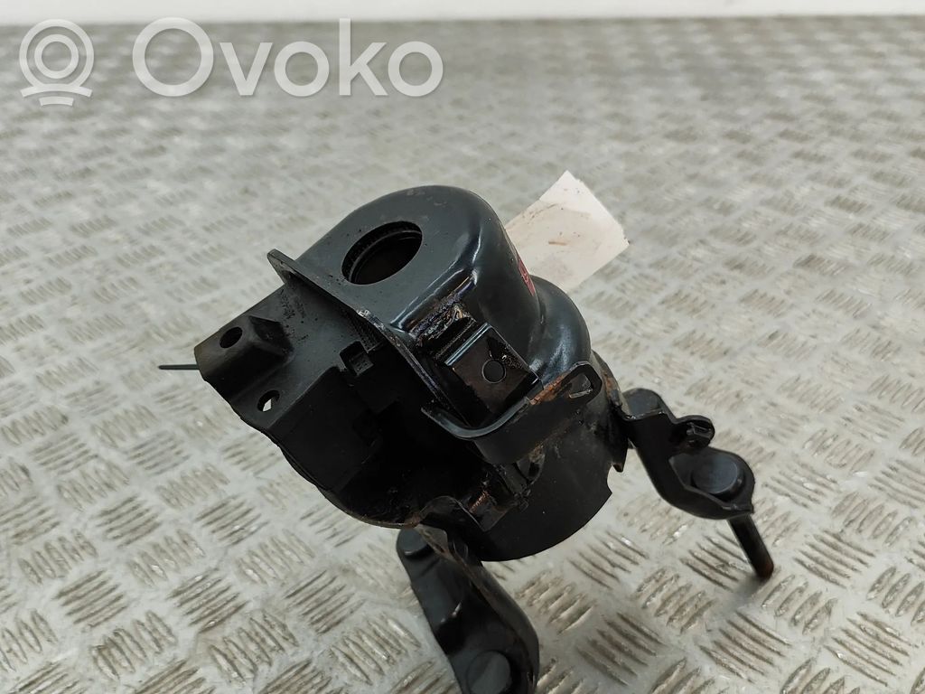 Lexus NX Engine mount bracket 