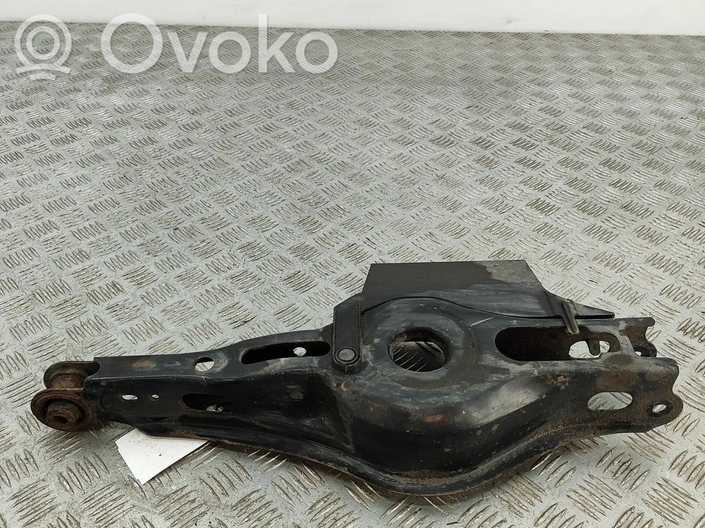Lexus NX Basculă superioară spate 