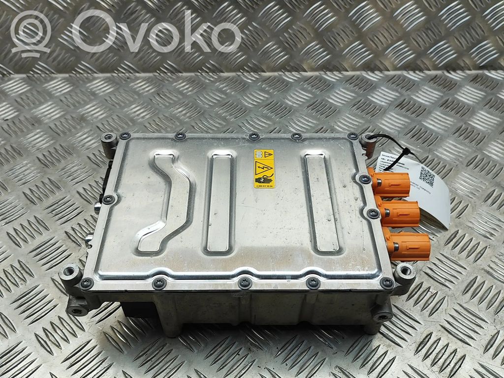 Mercedes-Benz EQA Inversor/convertidor de voltaje 
