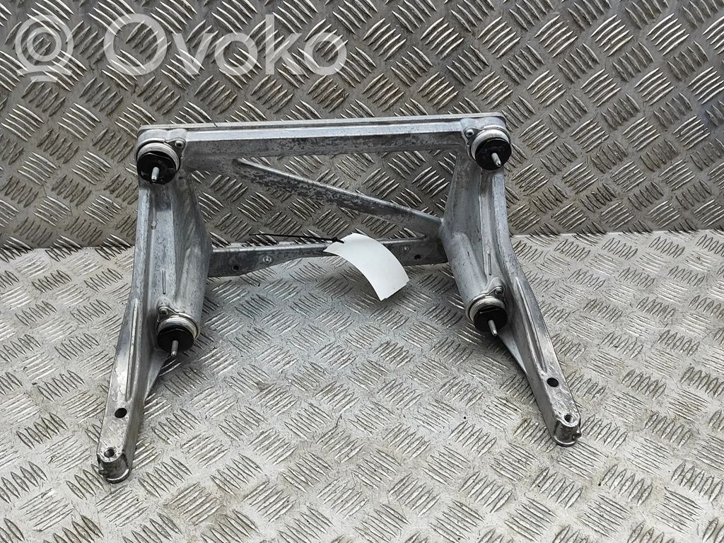 Halterung Klimakompressor   95C816087D,95C816766D