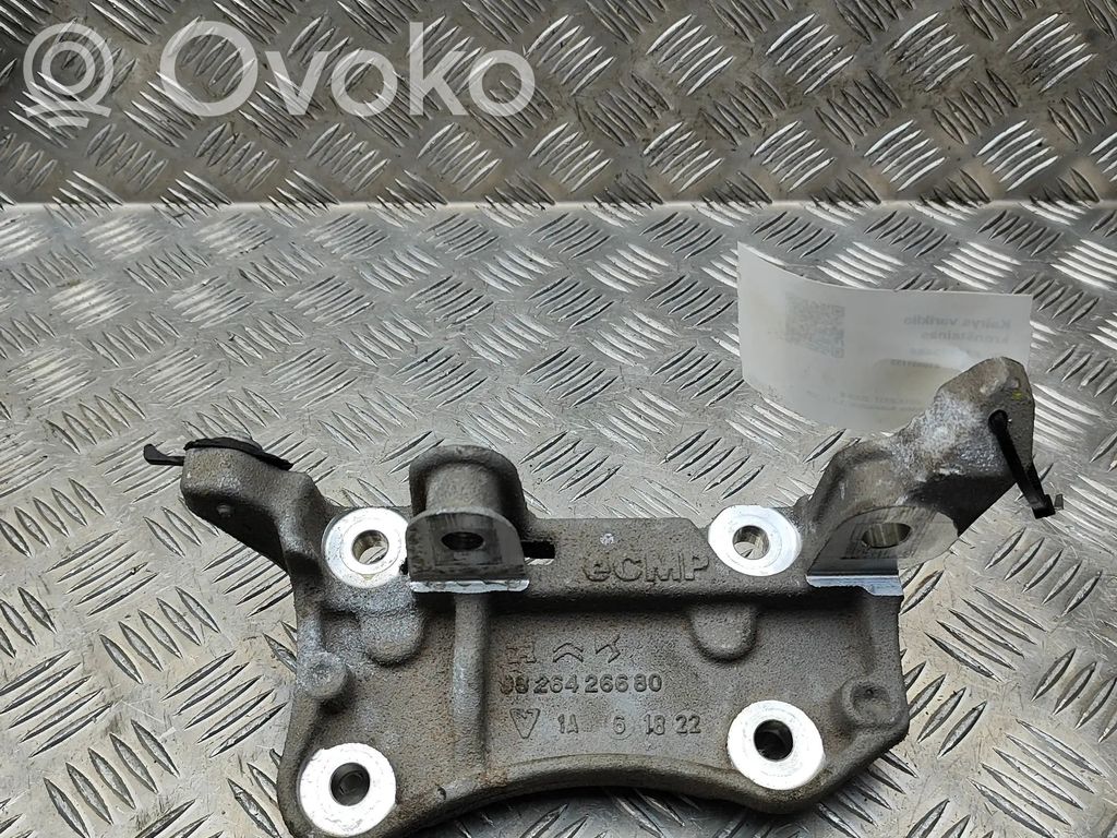 Peugeot 2008 II Engine mounting bracket 