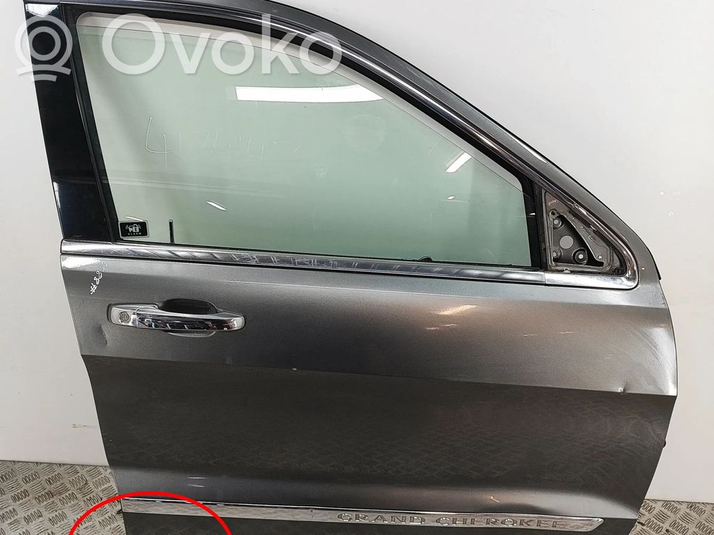 Jeep Grand Cherokee Puerta delantera 