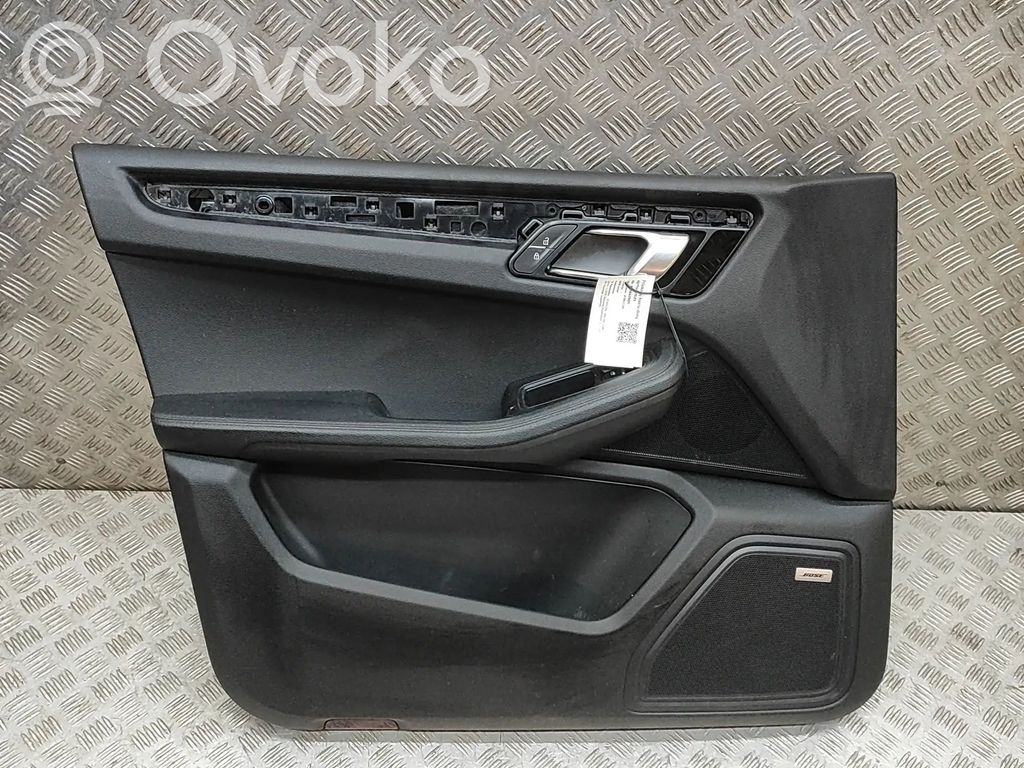Porsche Macan (95B) Rivestimento del pannello della portiera anteriore 