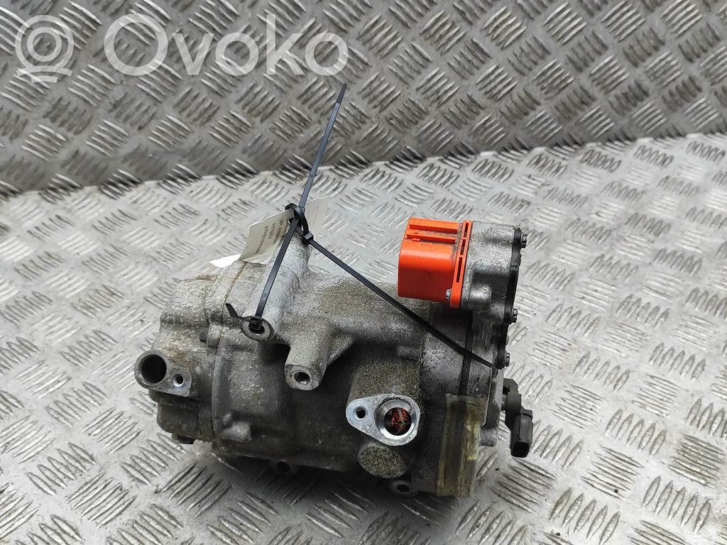 Nissan Leaf II (ZE1) Kompresor / Sprężarka klimatyzacji A/C 