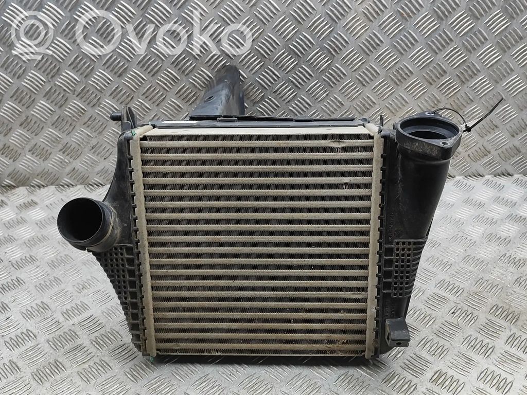 Porsche Cayenne (9Y0 9Y3) Intercooler radiator 