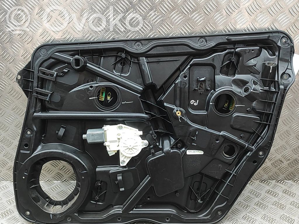 Mercedes-Benz GLS X166 Macara ușă față cu motor 