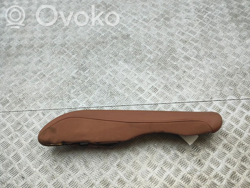 Maserati Ghibli Rivestimento inferiore laterale del sedile posteriore