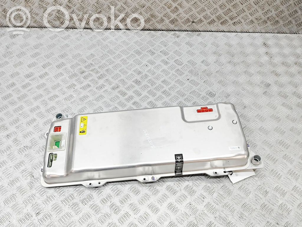 Tesla Model 3 Inversor/convertidor de voltaje 