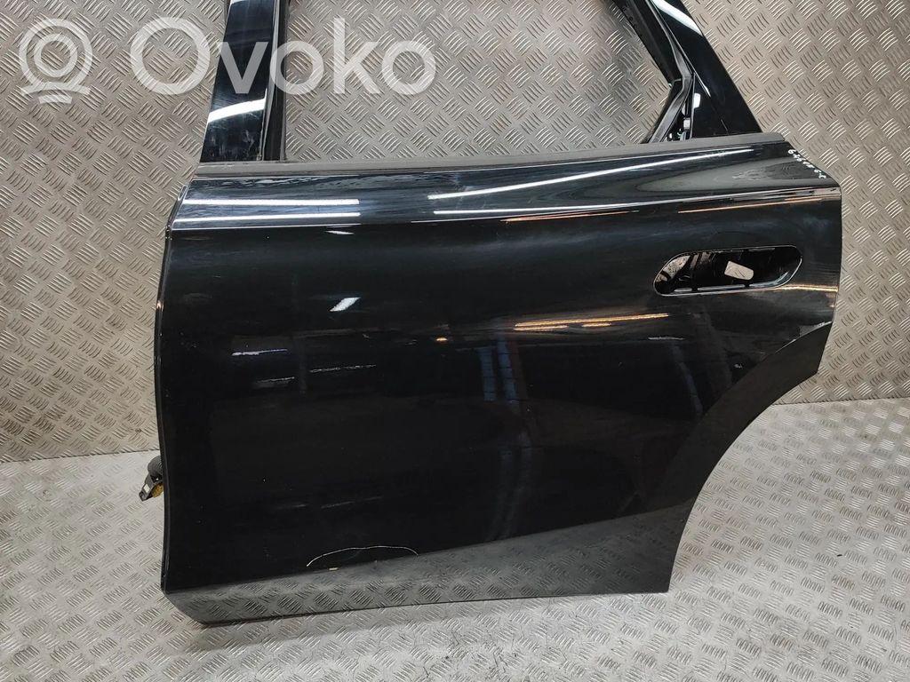 Takaovi   14B833055K