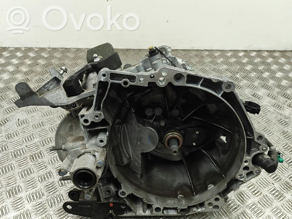 Opel Mokka B Cutie viteze manuală cu 6 trepte 
