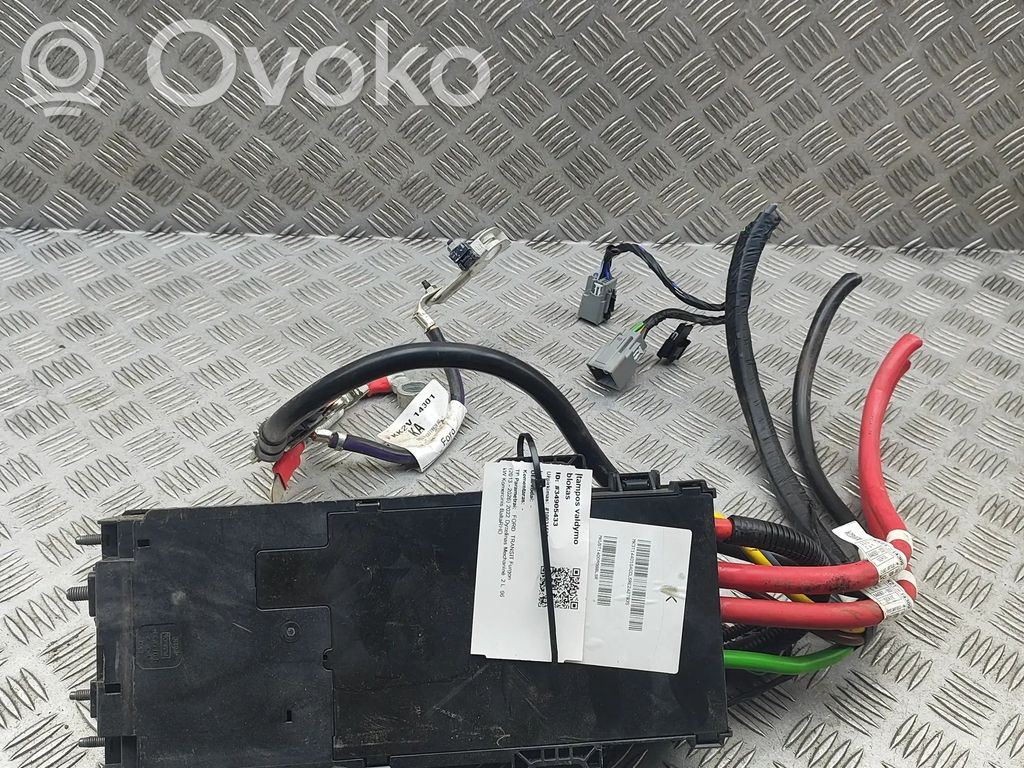 Ford Transit VII Jännitteenmuunnin/muuntimen moduuli 