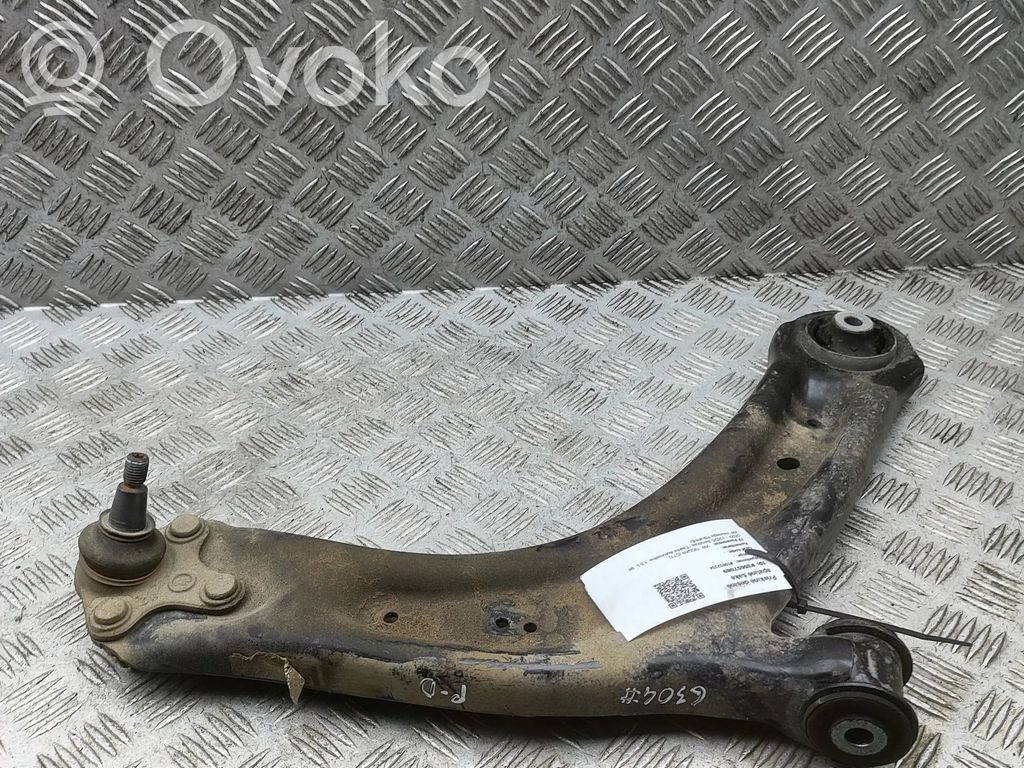 Volkswagen Tiguan Front lower control arm/wishbone 