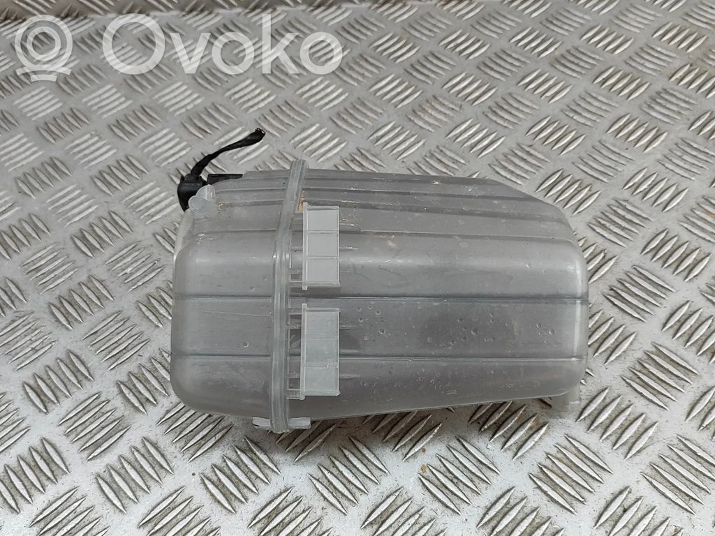 Audi A5 Depósito del refrigerante