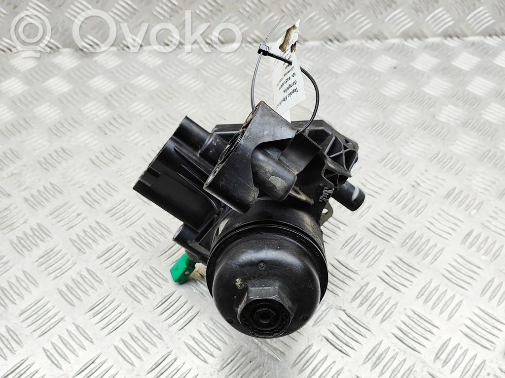 Volkswagen Golf VII Öljynsuodattimen kansi 