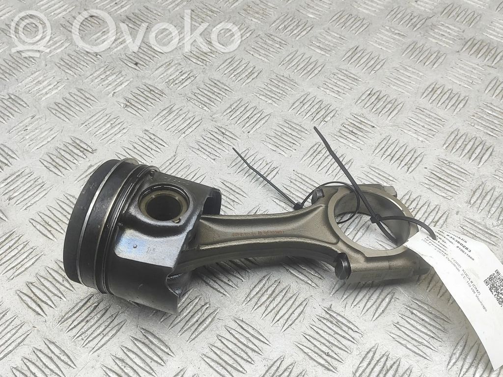 Ford Kuga II Piston 