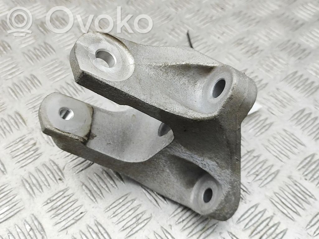Nissan Ariya Engine mounting bracket 