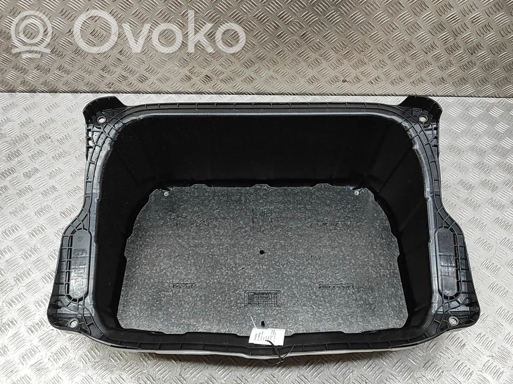 Tesla Model Y Juniper Šoninė apdaila (galinė) 