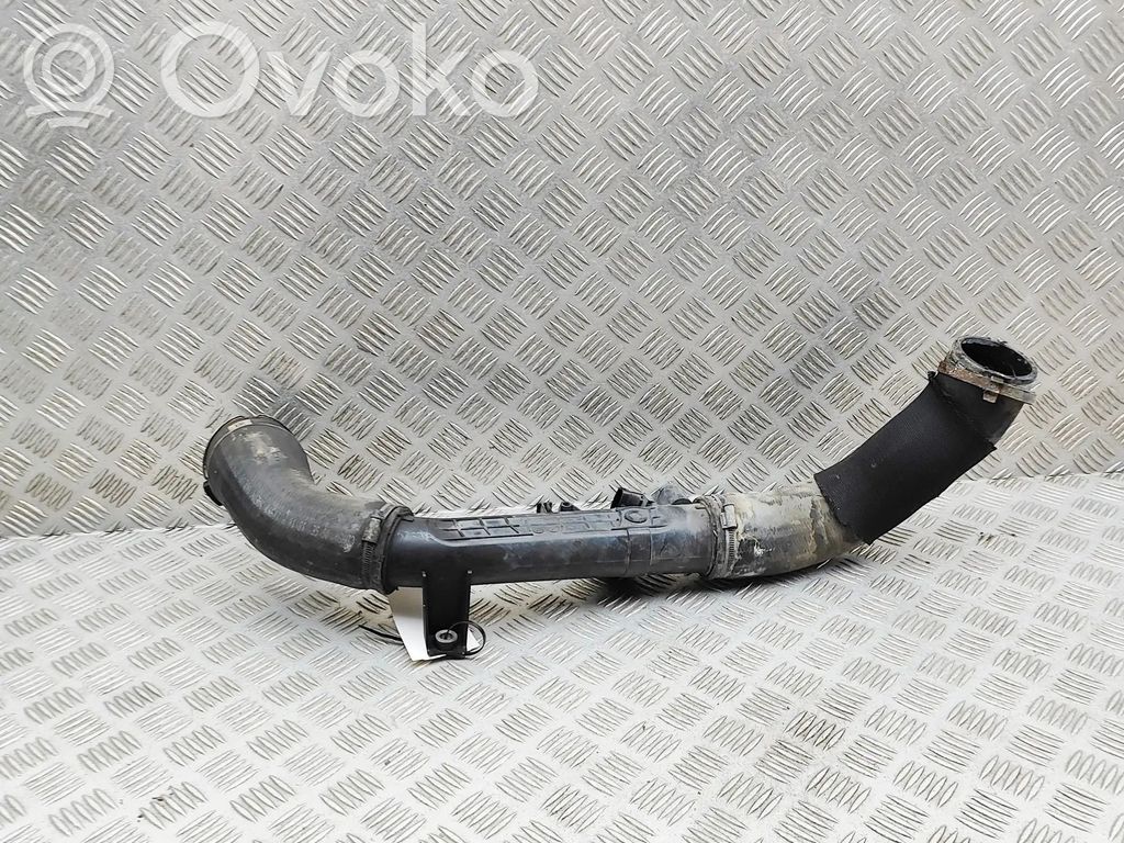 Volvo XC60 Furtun/conductă intercooler 