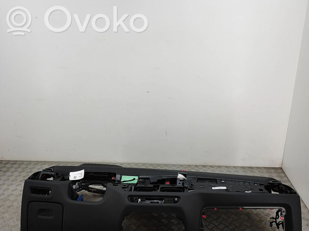 BMW X6 G06 Panel de instrumentos 