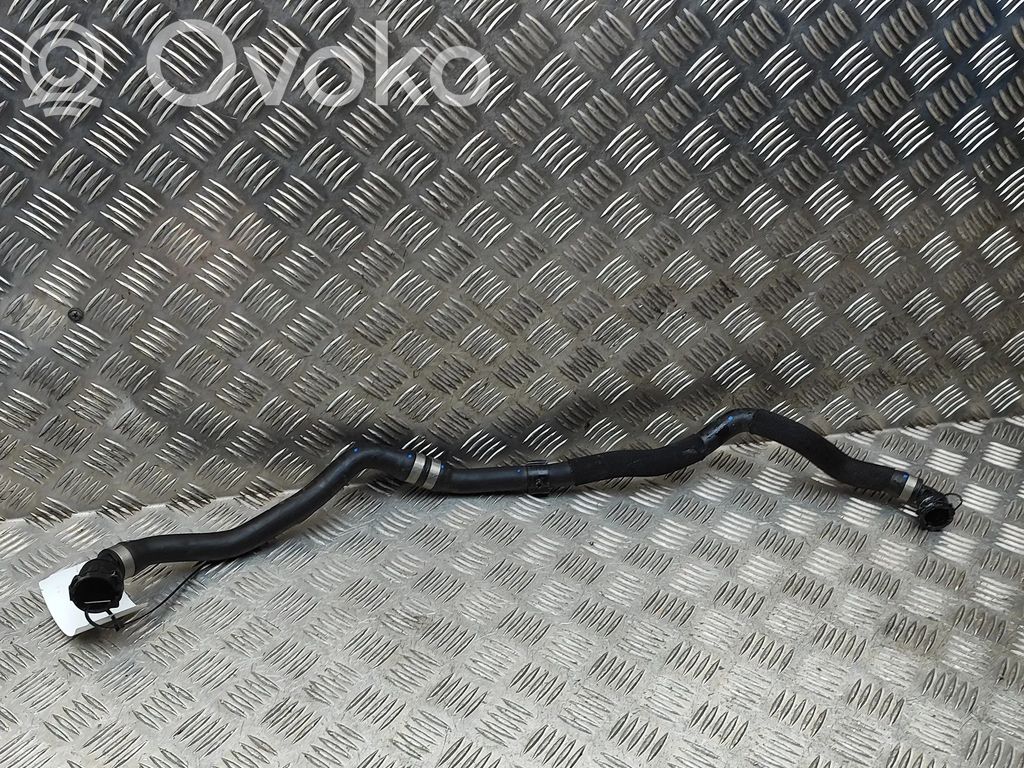 BMW X6 G06 Przewód / Wąż chłodnicy 