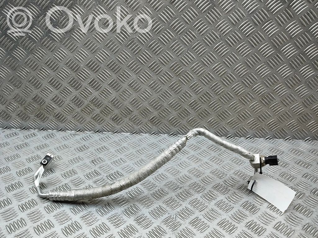 Skoda Enyaq iV Ilmastointilaitteen putki (A/C) 