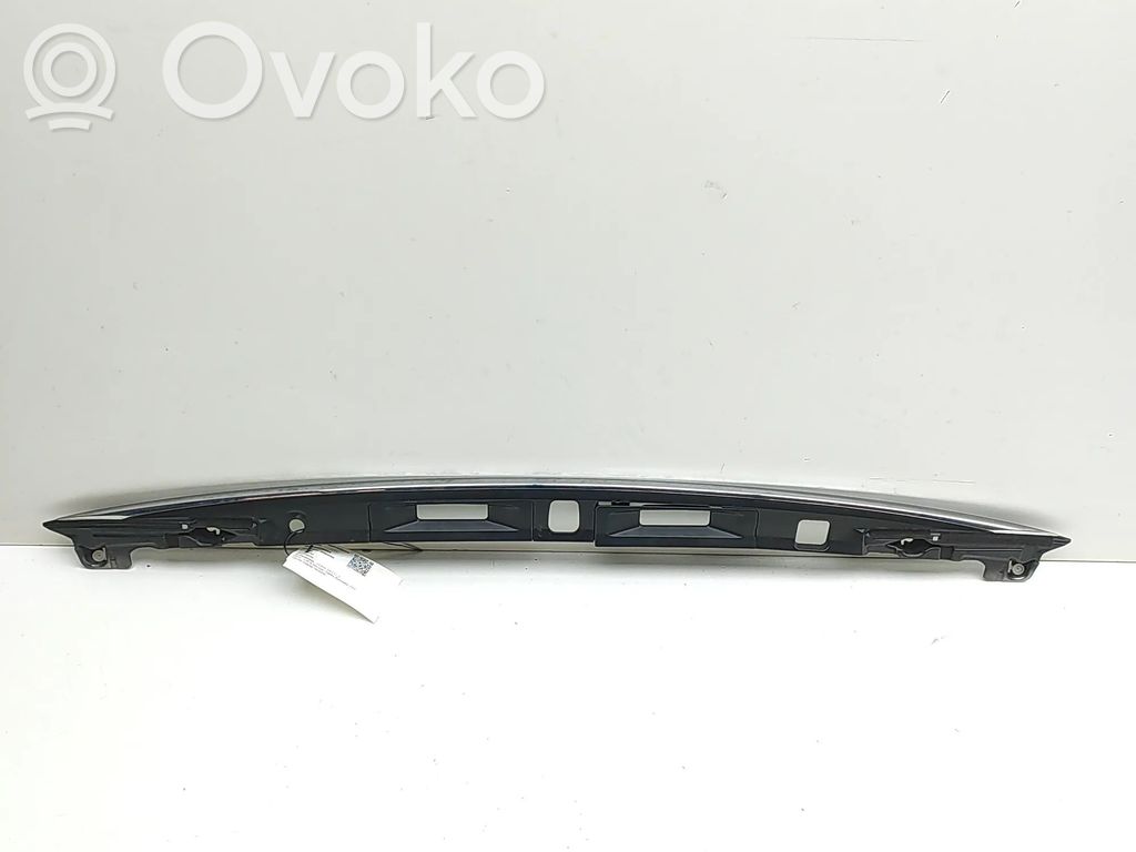 Lexus GS 250 350 300H 450H Listwa oświetlenie tylnej tablicy rejestracyjnej 