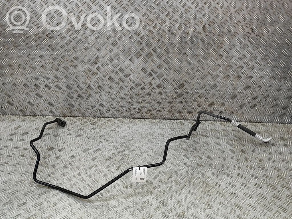 Porsche 911 996 Ilmastointilaitteen putki (A/C) 