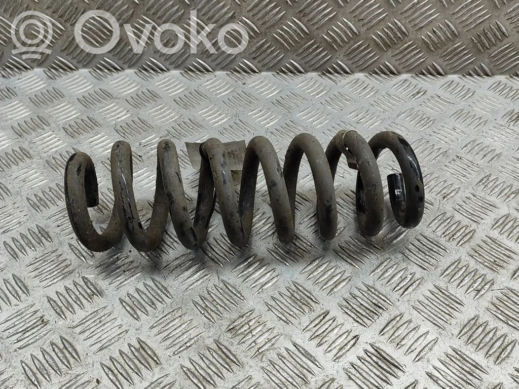 Takakierrejousi   6898645