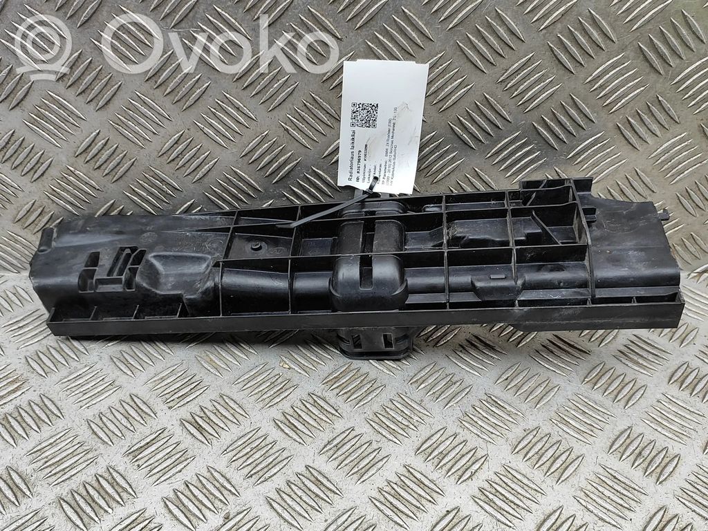 BMW Z4 E89 Staffa del pannello di supporto del radiatore