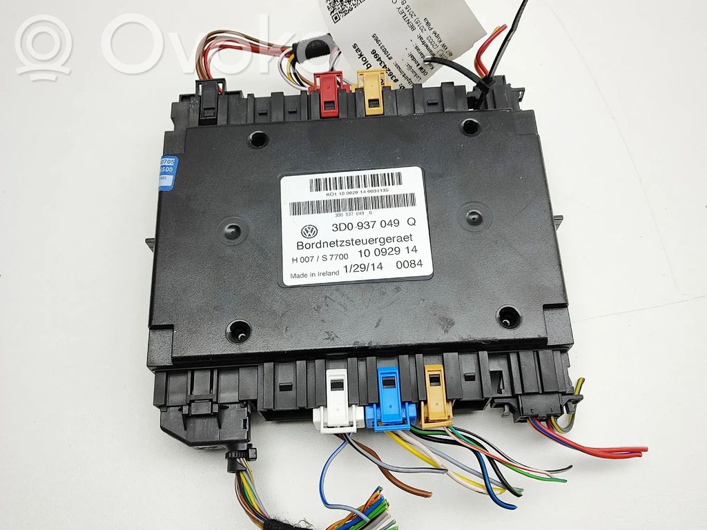 Unidad de control/módulo de carrocería central   3D0937049Q