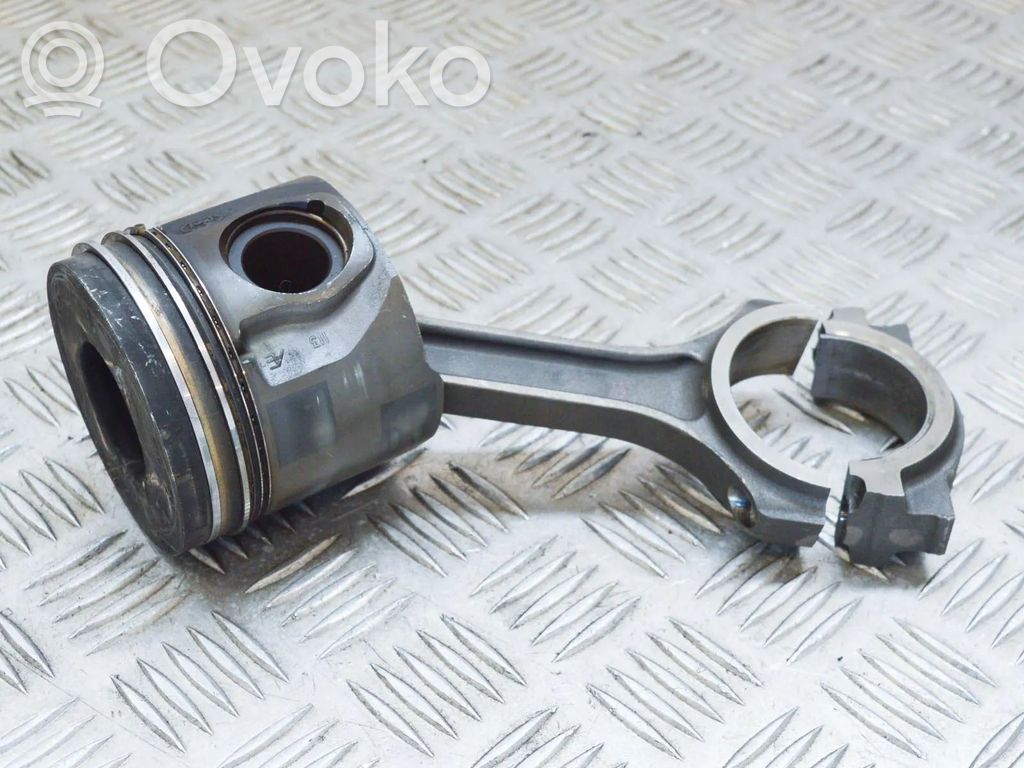 Ford Transit Piston 