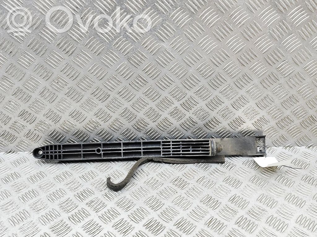 Isuzu D-Max Panel mocowania chłodnicy 