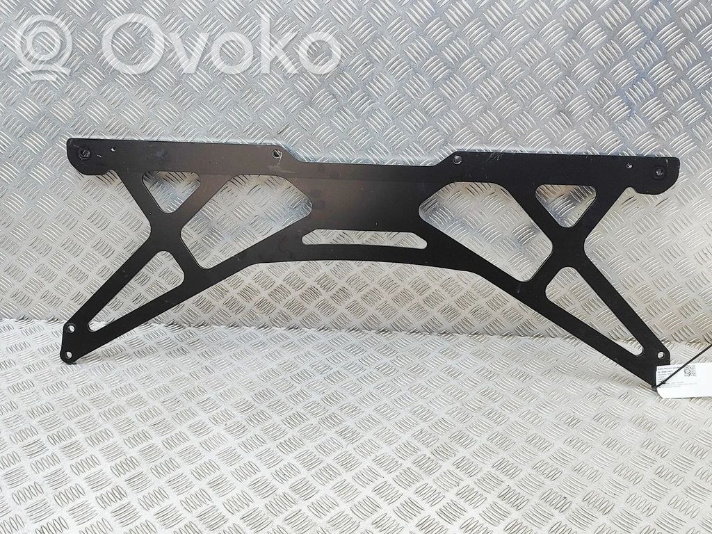 Panel mocowania chłodnicy / góra   8078061