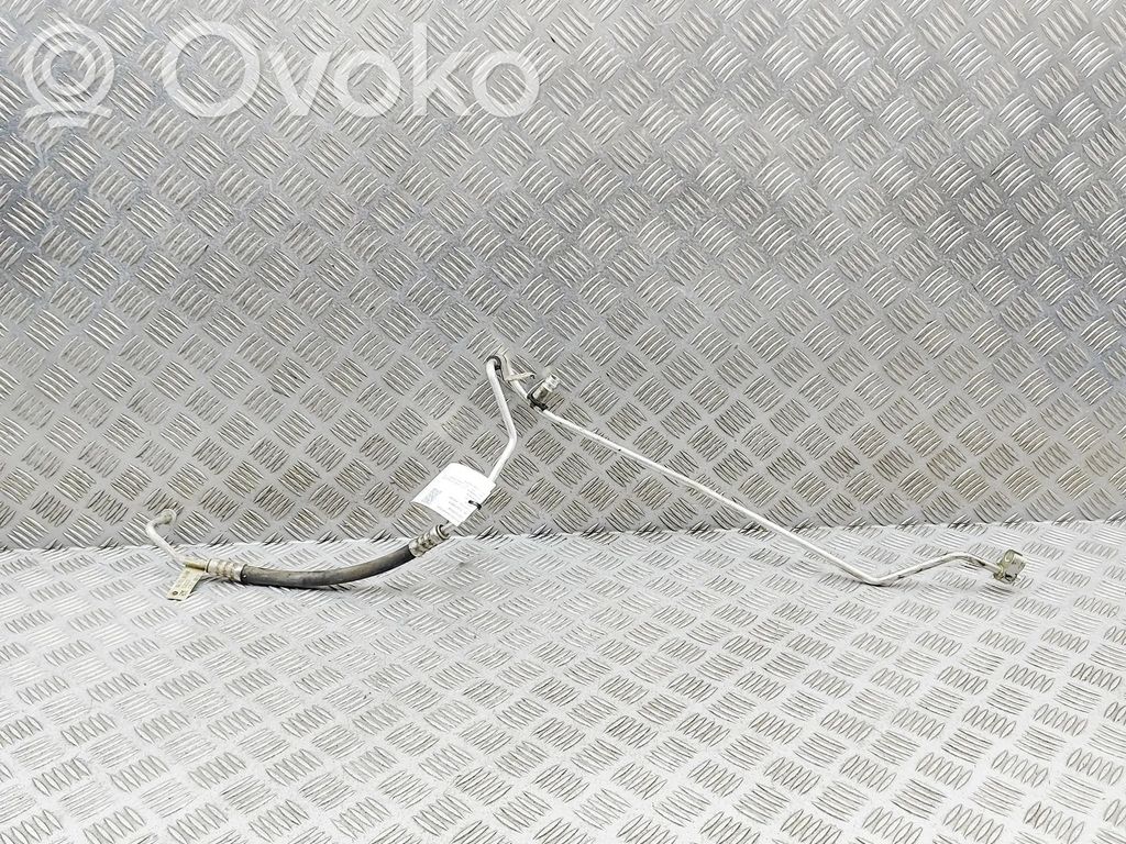 Ilmastointilaitteen putki (A/C)   68161181AB