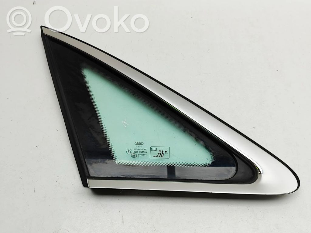 Geam lateral spate   8W5845297D