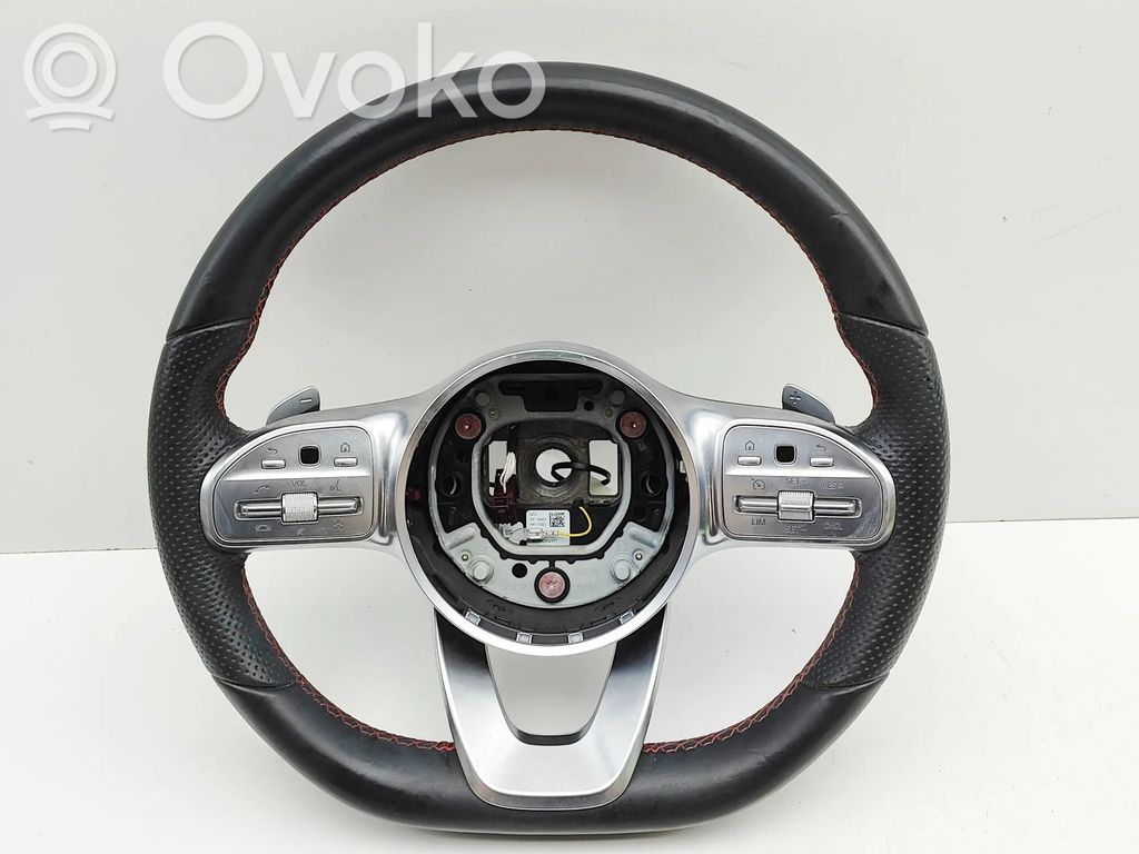 Mercedes-Benz EQA Volan