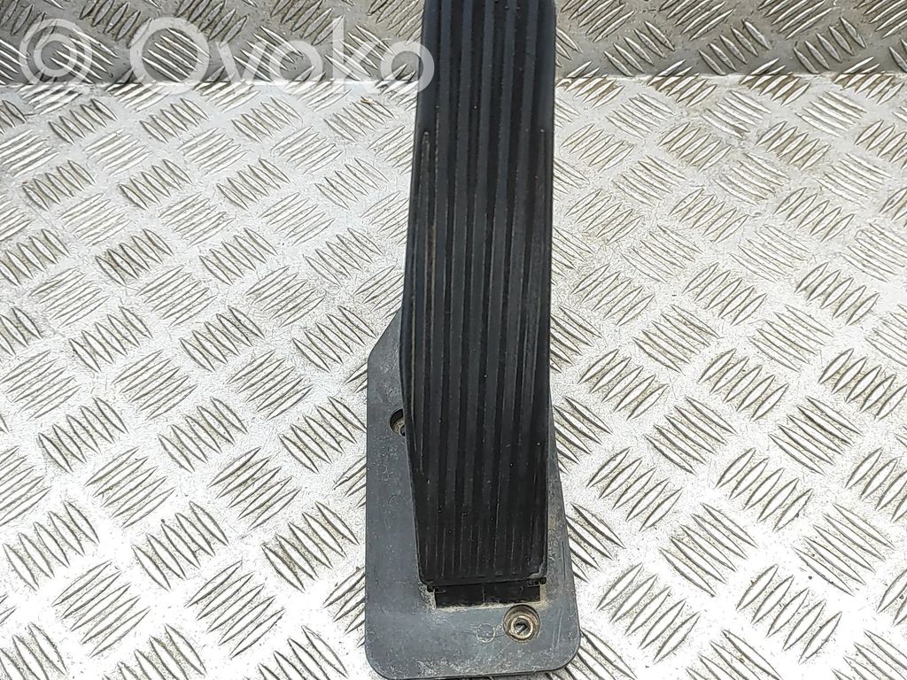 Pedale dell’acceleratore   200213,0280752285,196819