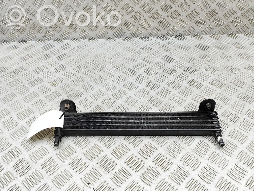 Ohjaustehostimen jäähdytin   670009814