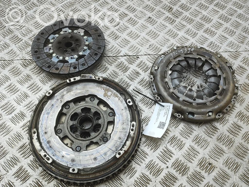 Nissan Juke II F16 Kit d'embrayage