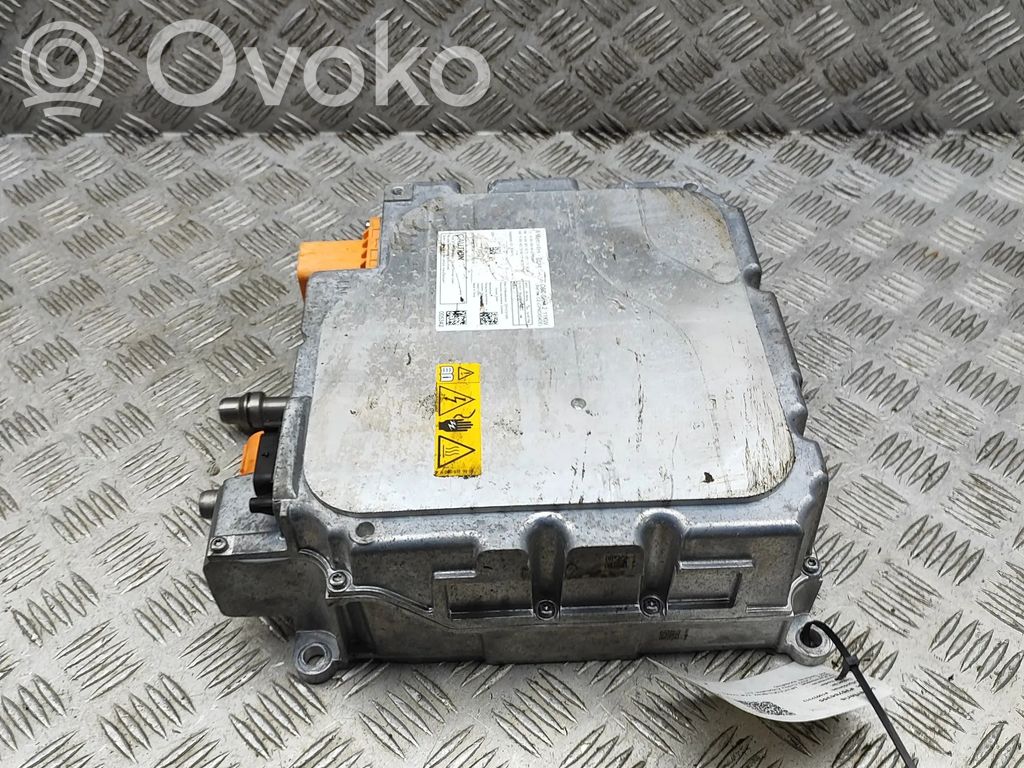 Mercedes-Benz EQE v295 Convertisseur / inversion de tension inverseur
