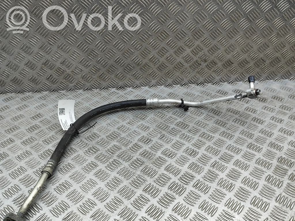 Ilmastointilaitteen putki (A/C)   5801595264